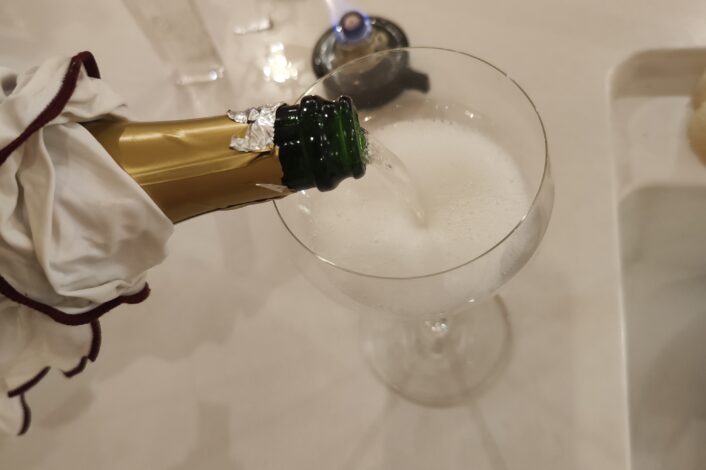 土曜の夜を楽しく仕事抜きで楽しもうぜ